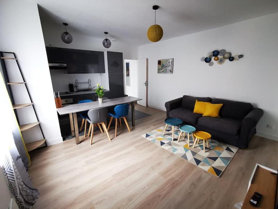 Apartament Le Puzzle Trélazé Zewnętrze zdjęcie