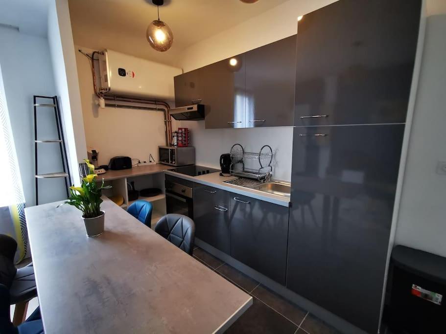 Apartament Le Puzzle Trélazé Zewnętrze zdjęcie